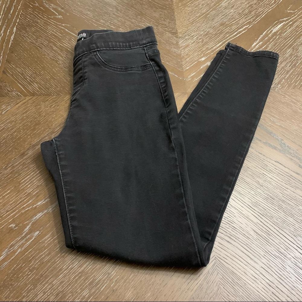 A.N.A. Stretch faded black denim jeggings Size S
